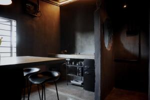 3DEGREES, Homestay