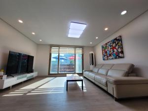 Yeosu Thestay 풀빌라