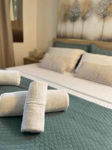 MANOLIS COTTAGE THANOS