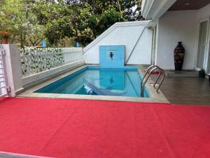 Beach Paradise Miramar Goa