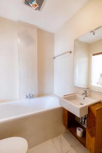 Phòng Loại Sang (Deluxe Room)