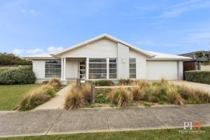 Holiday in Style Sleeps 10