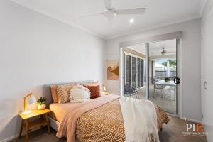 Holiday in Style Sleeps 10