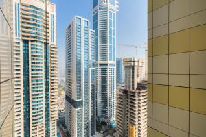 Dubai Marina - 1BHK Apartment
