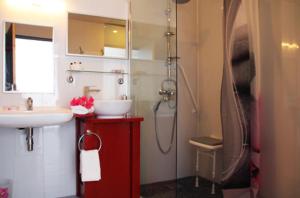 Hotels Hotel du Porge : photos des chambres