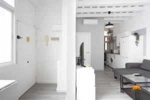 Flamenco Centro by Cadiz Time