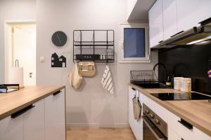 Cosy Contemporary Luxury Urban Retreat in Athens