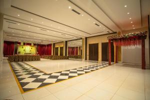 Hotel Miracle 2KM FROM MAHAKAL TEMPLE