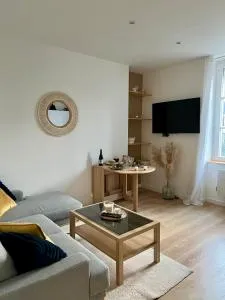 Appartement COSY proche commerces et Naval Group - Équeurdreville