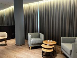 Suite room in Hotel Reyes Ziries