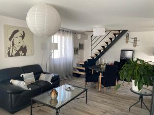 Grand studio indépendant avec jardin