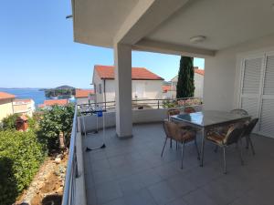 Apartments Paska Preko