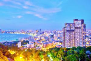 Unixx South Pattaya Apartment in the City Center12f