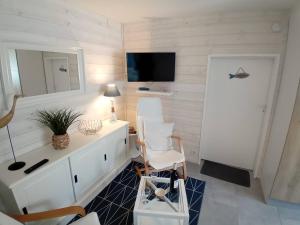 Saint Georges de Didonne - LA PLAGE A 2 PAS - idéal pour un COUPLE avec ENFANTS