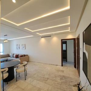 Appartement Standing- 2 min Gare TGV - 2 min Plage