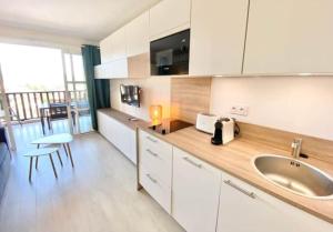 Appart Climatisé 4 prsn Vue Piscine & Vue Mer Cap Esterel