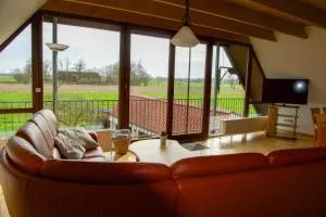 Idyllische Ferienwohnung in Seefeld - Niedersachsen-Stadland