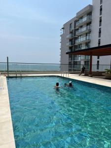 Suite Génesis con vista al mar, Pozos colorados