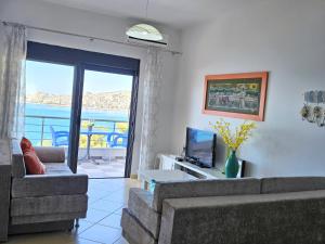 SeaView Holiday Apartment
