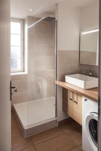 Appartements L’Abstrait-gare/centre, neuf, tout equipe : photos des chambres