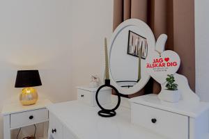 Modern Fishermans Stone House Brna