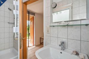 Ferienresort Möwenort Lütow Bungalow 5