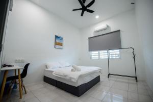 De Luma Alma 9 bedroom with 8 bathroom