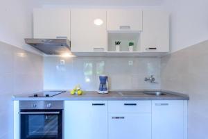 City Center Suites - Studio with Private Terrace 2