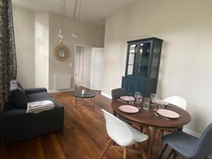 Appartements Le Philibert Roux Centre Ville d-Auxerre : photos des chambres