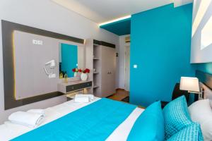 Astris Beach