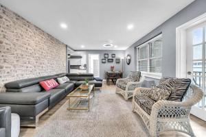 P8G Remodel 2BR2BA downtown ATL-Parking & Balcony