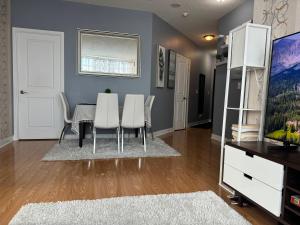 Lovely 1 bedroom Condo Downtown Mississauga Square One