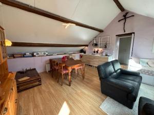 La Maison du bonheur - Gîte RULINA - Corancy