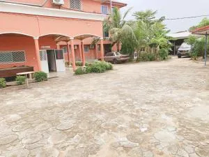 Hotel La Rochelle - Maka