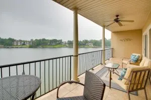 Pool and Lake Hamilton Access Hot Springs Condo! - Red Oak