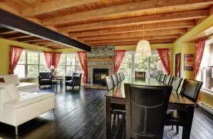 Chalet 9028 Chemin des Alpages by Les Chalets Alpins - Lac-St-Charles