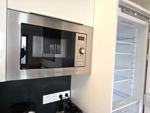 Luxurious Apartment Near the Center - Entire Unit