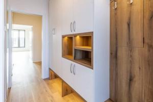 Luxurious Apartment Near the Center - Entire Unit