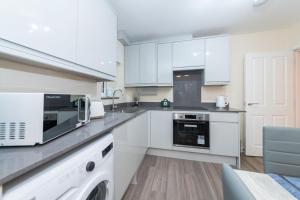 2 Bedroom Flat Free Parking