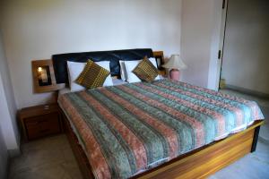 Service Apartment in Richmond road