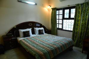 Service Apartment in Richmond road