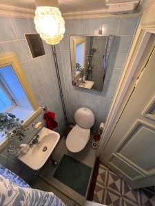 Charming Countryside Cottage