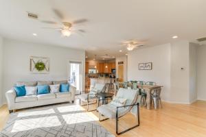 Seabrook Getaway with Balconies and Bay Views!