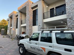 Steady State Apartment 3