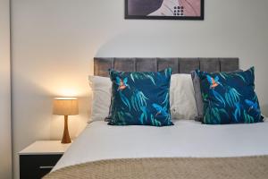 Host & Stay - 23 Waterside Place