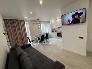 Апартаменти класу люкс в ЖК Яровиця,1 спальня - Kopachuvka