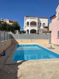 Villa Flipa Apartman Lilly