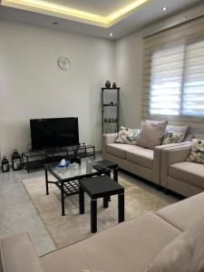 الركن البعيد