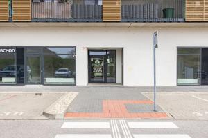 BNB : Sporty Studio Serenity