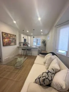 The Rozenvain Suite - Cambridge